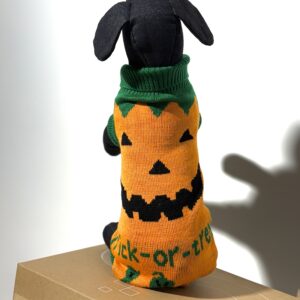 Halloween megztinis 8 dydis